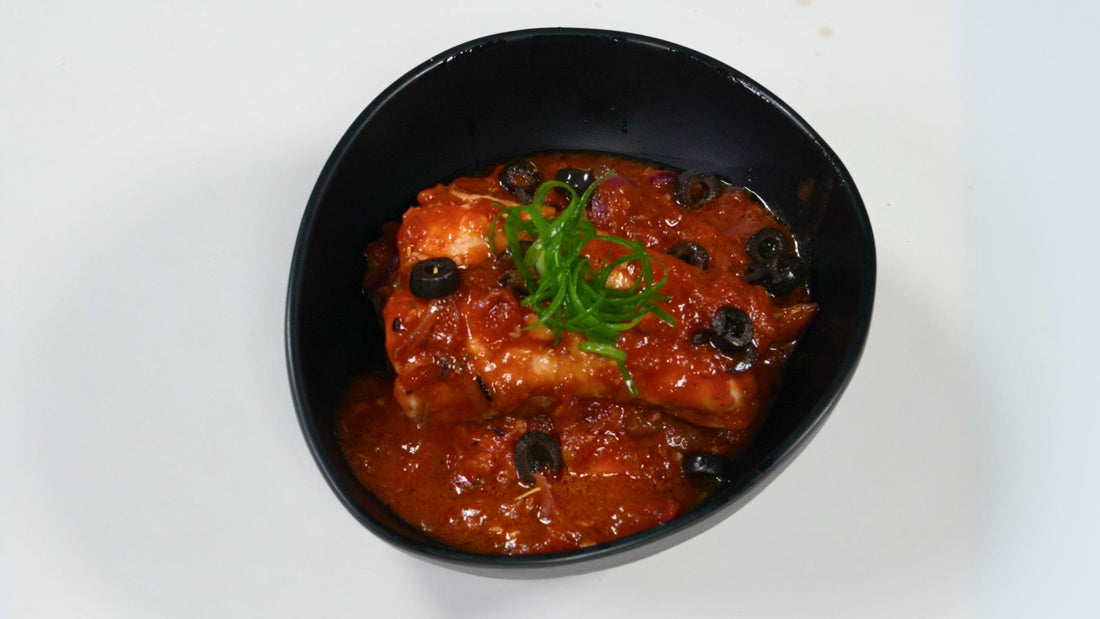 Tanigue with Tomato and Olives